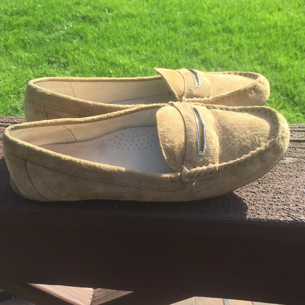 Bass Shoes - Picture 4 of 8